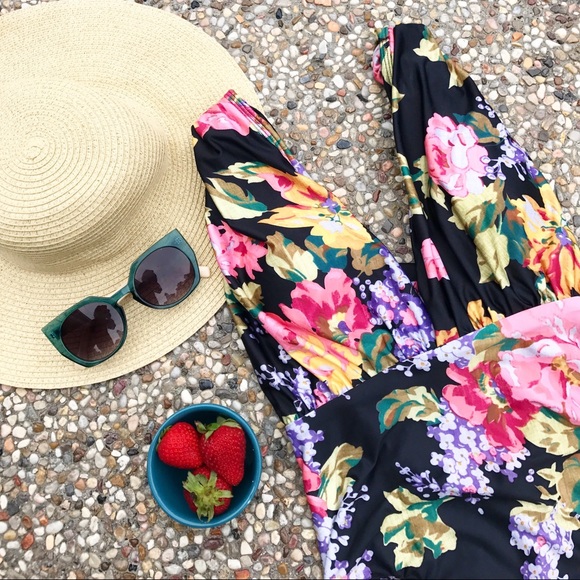 Anthropologie Other - Anthropologie Zinia One piece bathing suit